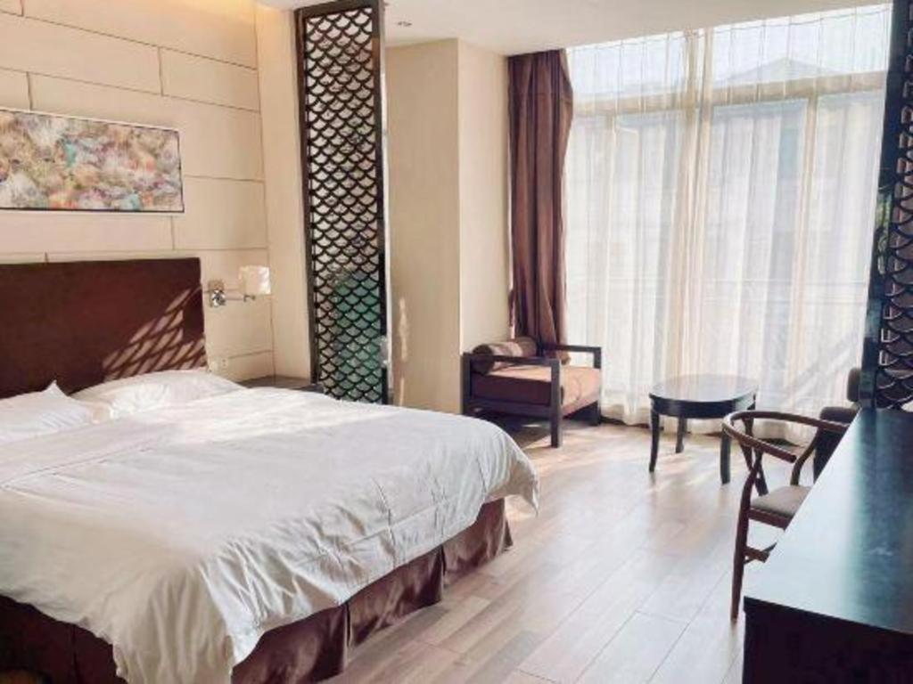Jinjiang Metropolo Hotel - Liyang Tianmu Lake Changzhou  Exterior photo